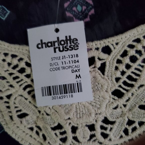 CHARLOTTE RUSSE SLEEVELESS BLOUSE NWT *PRICE DROP* - Picture 5 of 6